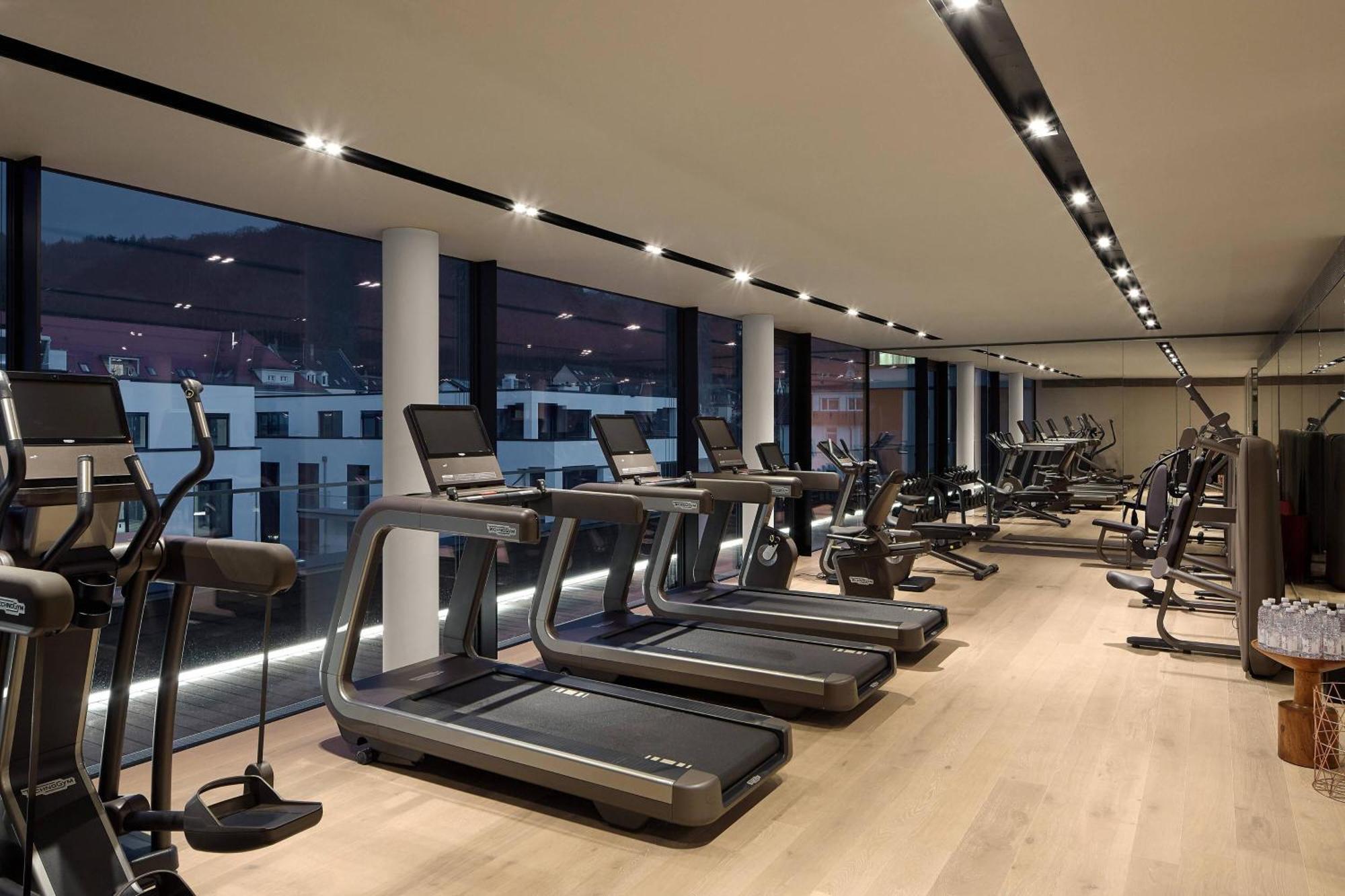 Roomers Baden-Baden, Autograph Collection Exterior photo The gym at the InterContinental London The O2