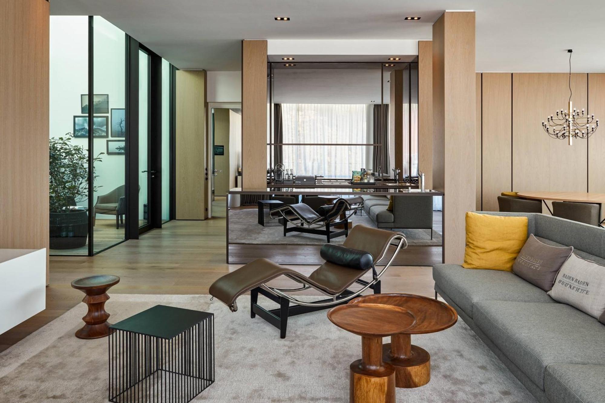 Roomers Baden-Baden, Autograph Collection Exterior photo Interior of a penthouse apartment