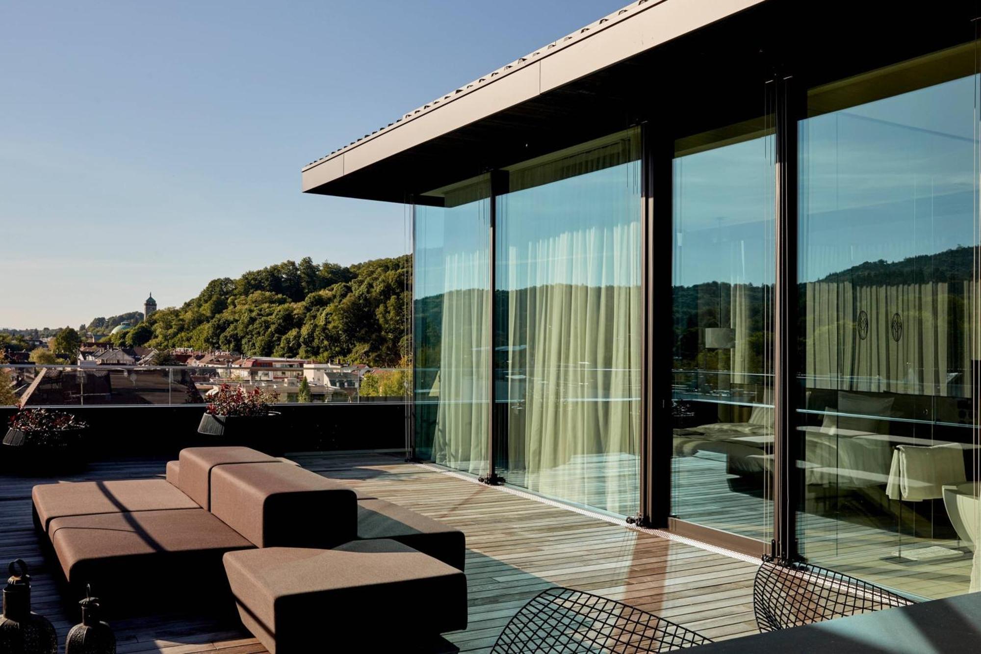 Roomers Baden-Baden, Autograph Collection Exterior photo The rooftop terrace