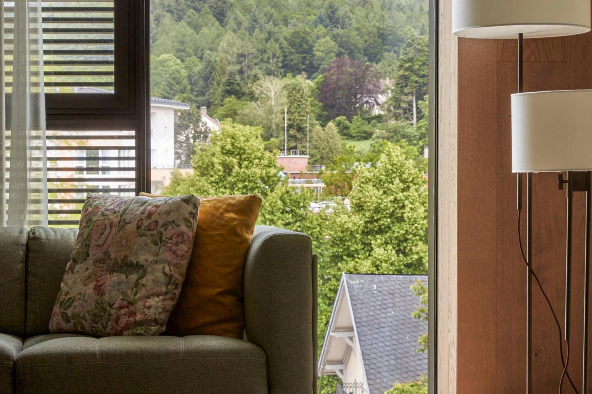 Roomers Baden-Baden, Autograph Collection Exterior photo View from the living room